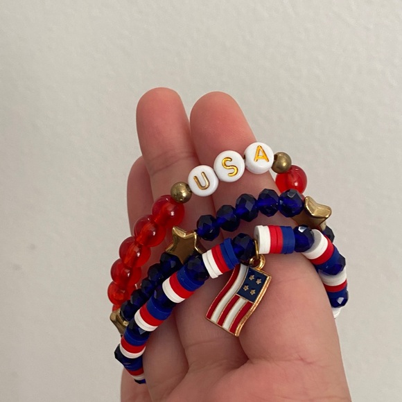 Jewelry - Patriotic Beaded Bracelets Set
